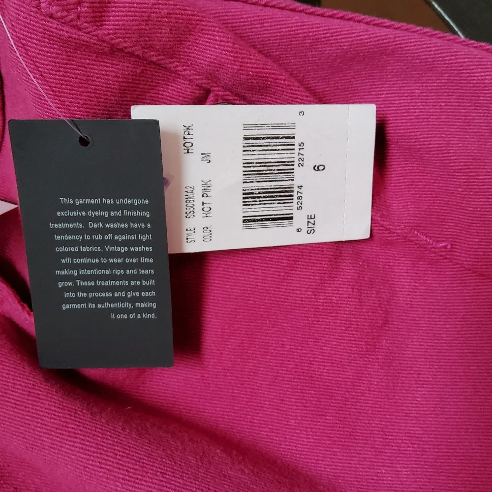 Kut from the Kloth Janne High Waist Shorts Hot Pink Size 6 NWT - Picture 8 of 8